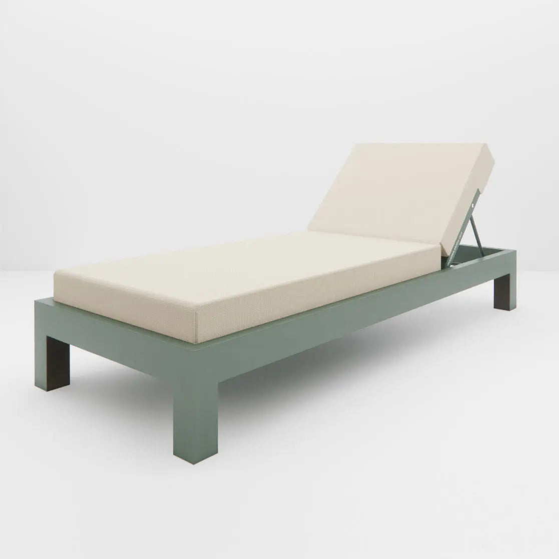 Bain de Soleil "Ibiza" – Le Transat Pro Haute Couture Mousses Étoiles