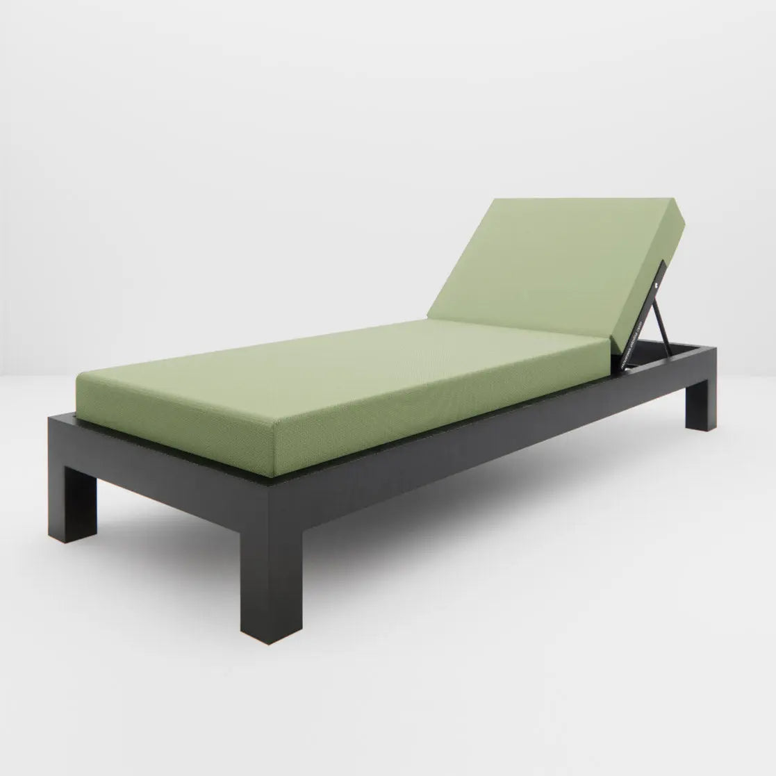 Bain de Soleil "Ibiza" – Le Transat Pro Haute Couture Mousses Étoiles